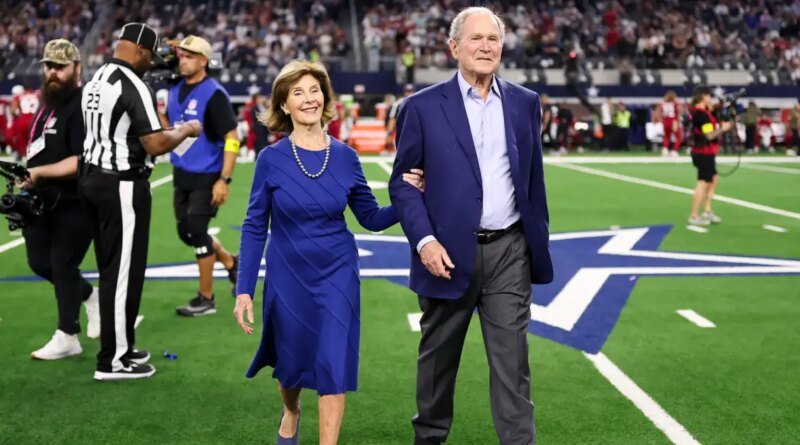 President Bush Attends Cowboys Game Ahead of Dick Cheney's Passing