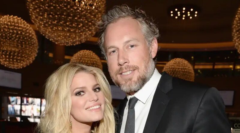 Jessica Simpson Celebrates Thanksgiving with Ex-Husband Eric Johnson