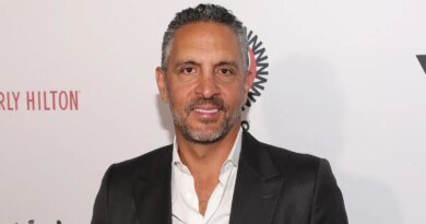 Mauricio Umansky Playfully Declares Shirtless Photo Shoot as 'Nothing New' (Exclusive)