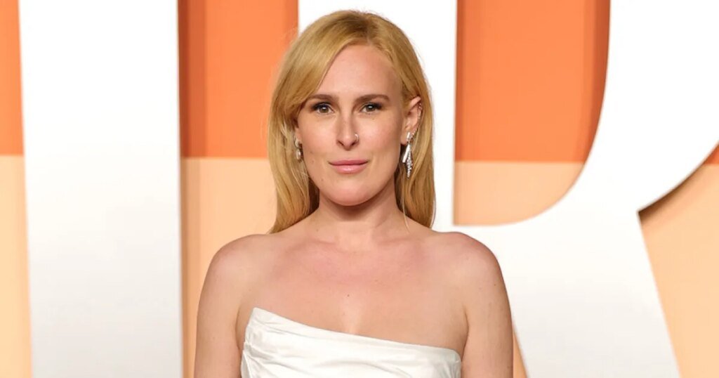 Rumer Willis Opens Up About the Struggles of Being a Solo Mom