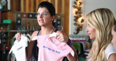 24 Essential Sitcoms to Stream on Hulu This November 2025