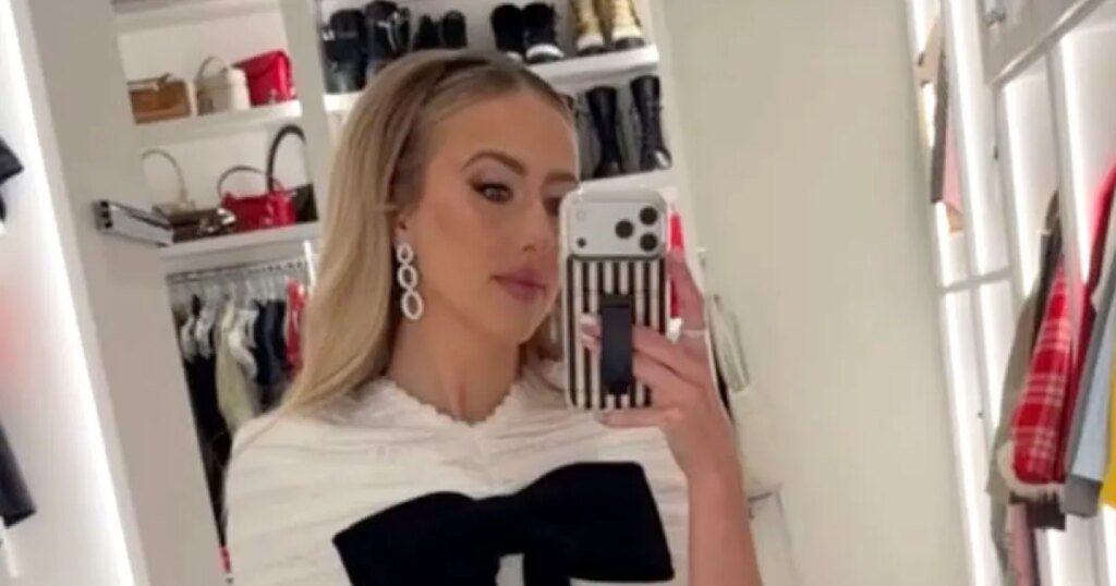 Brittany Mahomes Stuns in Elegant Christmas Dress at Chiefs Celebration