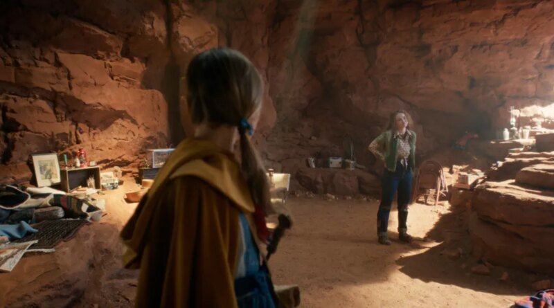 Exclusive: 'Stranger Things' Costume and Hair Designer Reveals Season 5 Easter Eggs