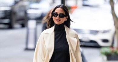 Achieve Olivia Munn's Chic Mom Look with This $34 Style