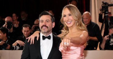 The Relationship Journey of Comedian Nikki Glaser and Boyfriend Chris Convy