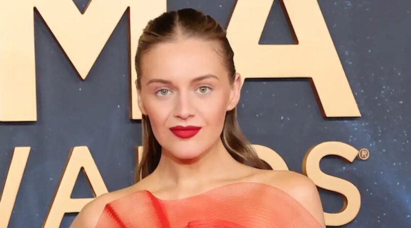 Kelsea Ballerini Grieves the Loss of Her Beloved Dog Dibs After a Long Fight with Cancer