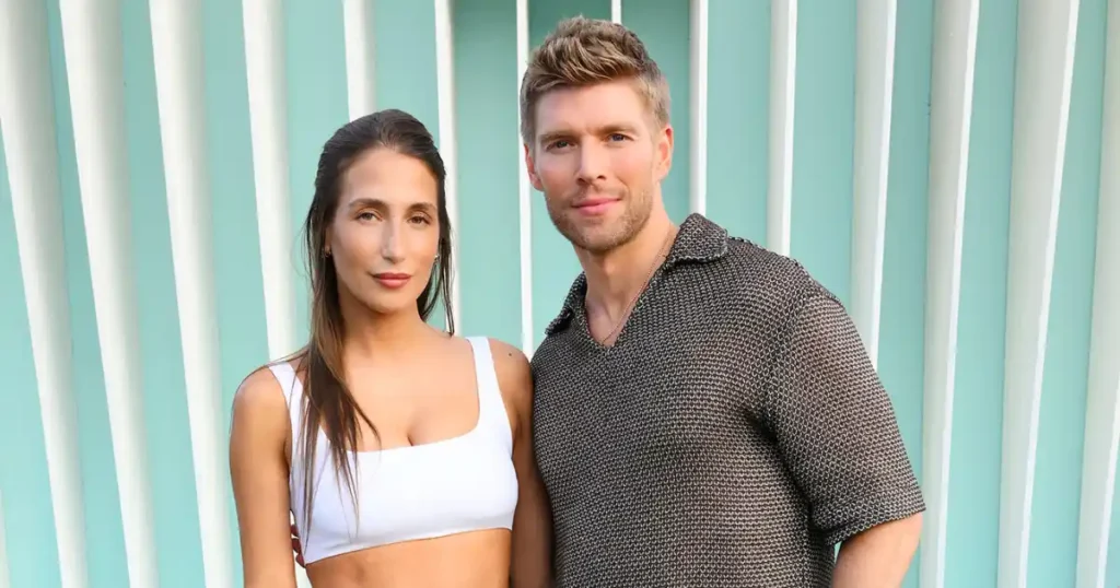 Kyle Cooke Reacts to Amanda Excluding Him from 2016 Photo Before Their Breakup