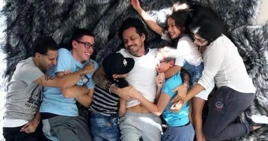 Marc Anthony's Family: Introducing His Children with Nadia Ferreira and More