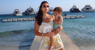 Style Influencer to Gift Daughter a New Hermes Bag for Every Birthday