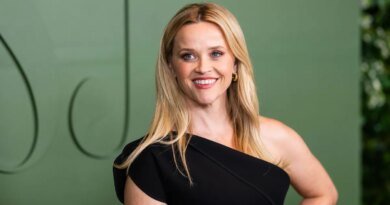 Reese Witherspoon's Chic Knit Top Has a $25 Lookalike Available on Amazon