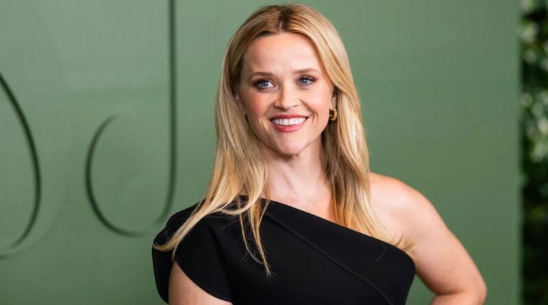 Reese Witherspoon's Chic Knit Top Has a $25 Lookalike Available on Amazon