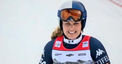 Lindsey Vonn Announces She Won’t Compete in Super-G Following Airlift from Course