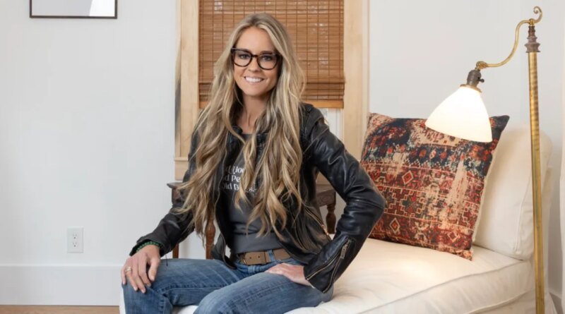 HGTV Removes Rehab Addict After Host Nicole Curtis Uses Racial Slur