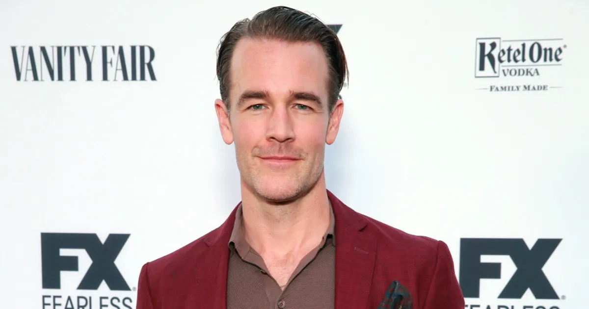 James Van Der Beek Warns Fans to Be Aware of This Colorectal Cancer Symptom