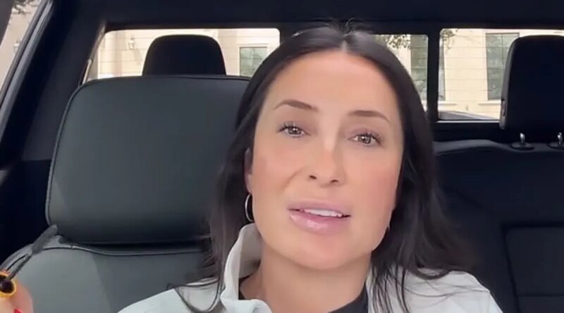 Bristol Palin Consults Plastic Surgeon for Facial Paralysis Treatment