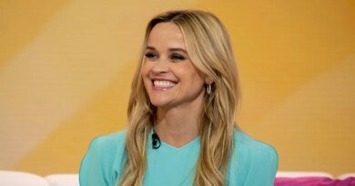 Reese Witherspoon's Chic Spring Blouse Look Available on Amazon