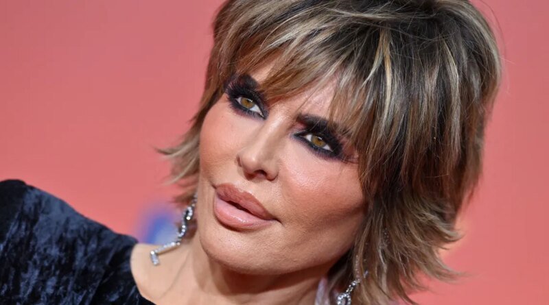 Lisa Rinna Reveals Her 'Secret' Sunscreen for Achieving 'Ageless Skin'