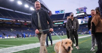 Kirk Herbstreit Addresses Critics of His 'Irritating' Dogs