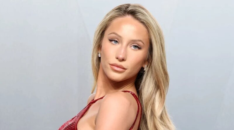 Alix Earle Customized Her Own Glam for the 2026 Vanity Fair Oscar Party