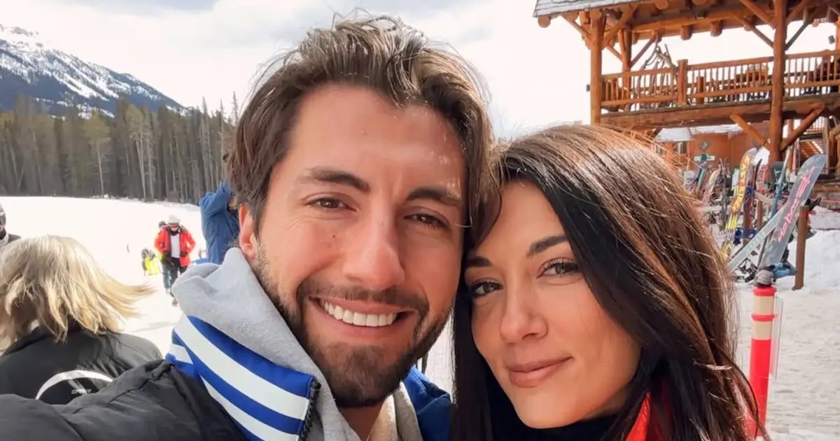 Kathryn Hurley Tuned In to Jason Tartick’s Bachelorette Season