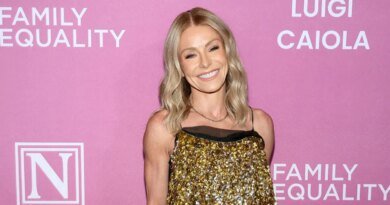Kelly Ripa Shares Details About Cosmetic Procedure She Had on Her Buttocks