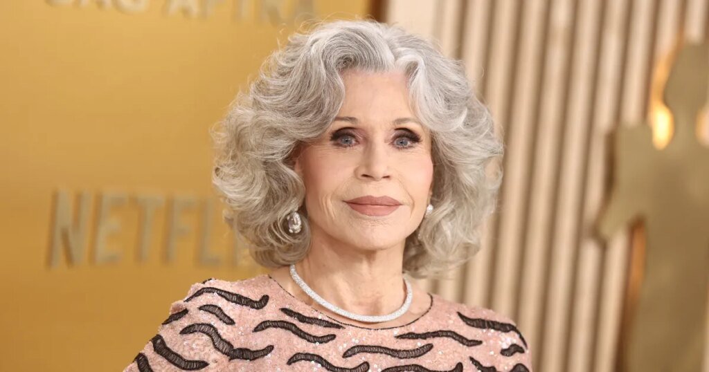 Jane Fonda Swears By This Serum That Users Claim 'Smooths Out Wrinkles'