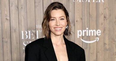 Jessica Biel Urges Parents to End Viral Toddler Tantrum Trend