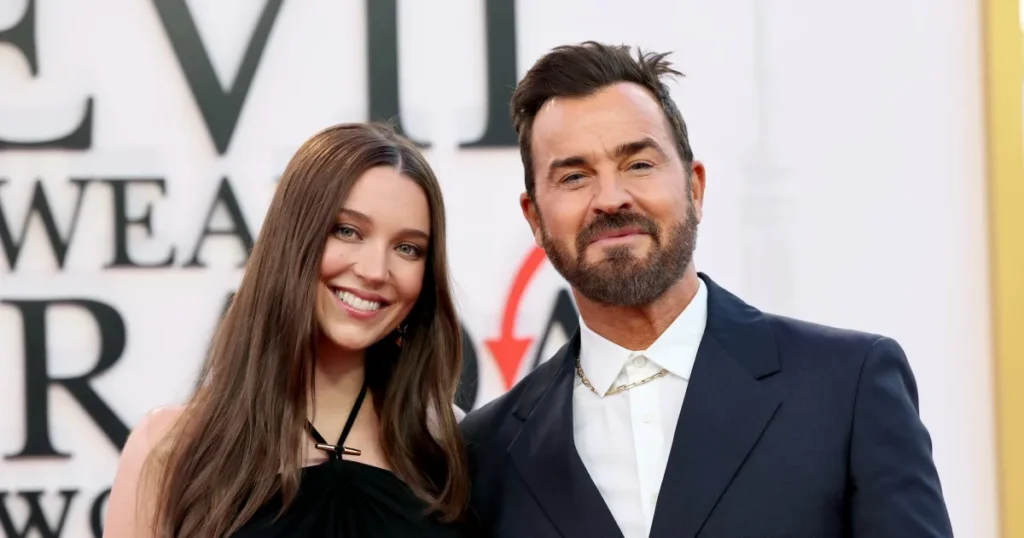 Justin Theroux and Wife Step Out on Red Carpet Following Son's Arrival