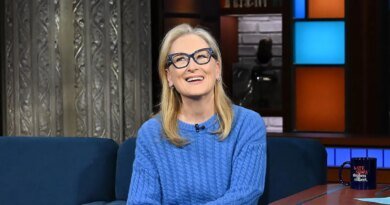 Meryl Streep Gives a Subtle Nod to The Devil Wears Prada in a Cerulean Sweater