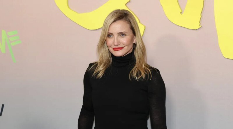 Get Cameron Diaz’s Chic Polka Dot Blouse on Amazon for Just $21!