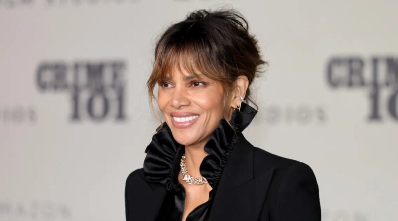 Recreate Halle Berry's Chic Tote Style with This $23 Walmart Bag!