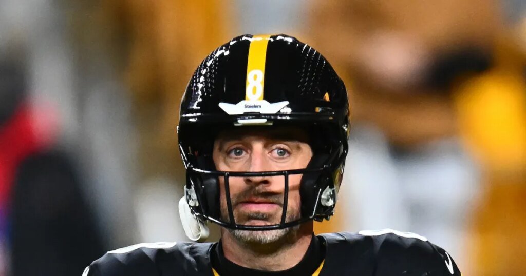 Aaron Rodgers Sports Wedding Ring Amid Speculation About His Wife