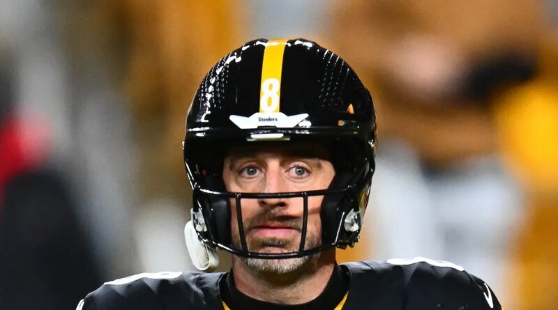 Aaron Rodgers Sports Wedding Ring Amid Speculation About His Wife