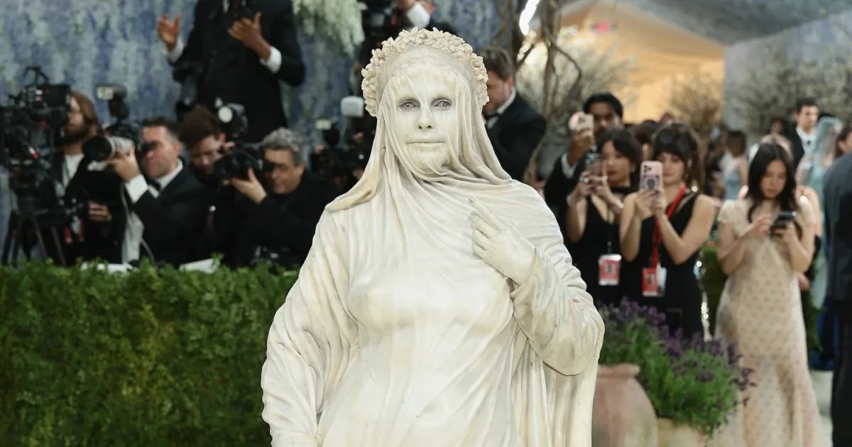Heidi Klum Reveals Behind-the-Scenes Transformation for Her 2026 Met Gala Look