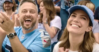 Nate Bargatze Shares His Favorite Mandy Moore Experience