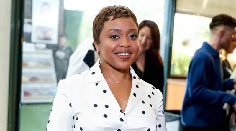 Quinta Brunson's Spring Pants: An Ideal Style for Petites
