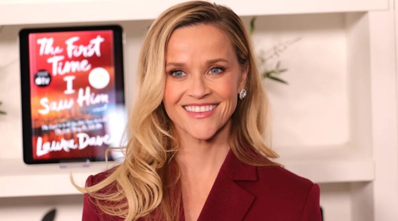 Reese Witherspoon Unveils the Perfect Summer Cardigan Trend