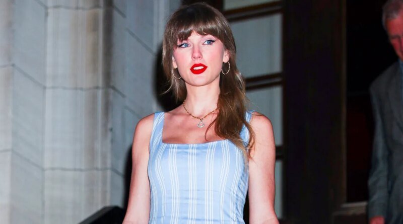 Taylor Swift's Pinstripe Dress is a Springtime Dream!
