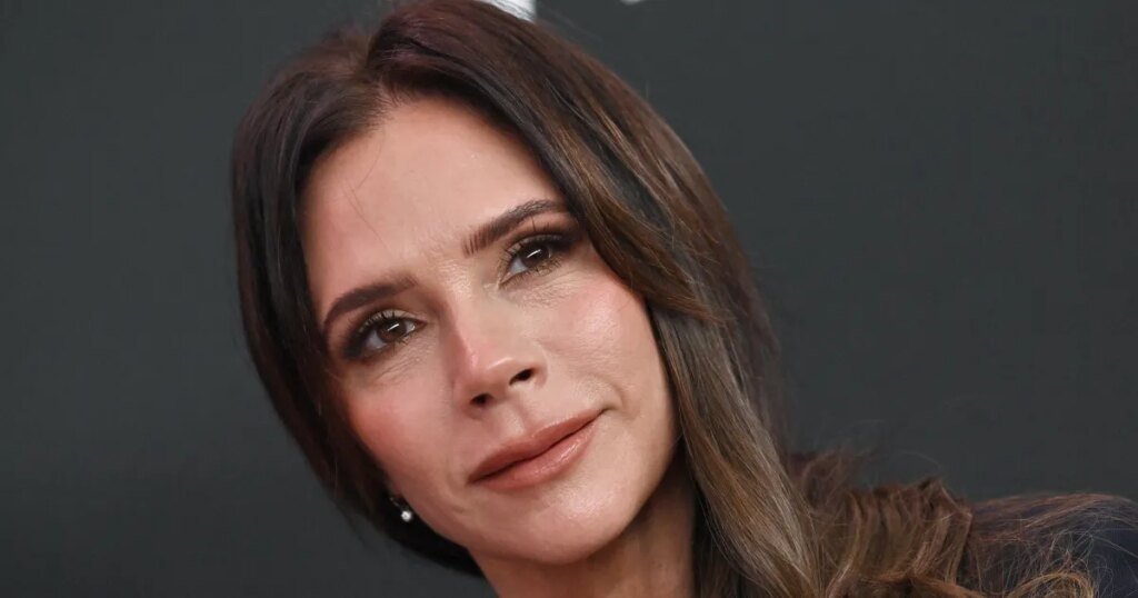 Recreate Victoria Beckham’s Stylish $900 Sandals for Only $25!