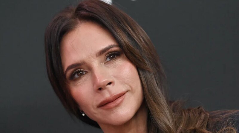 Recreate Victoria Beckham’s Stylish $900 Sandals for Only $25!