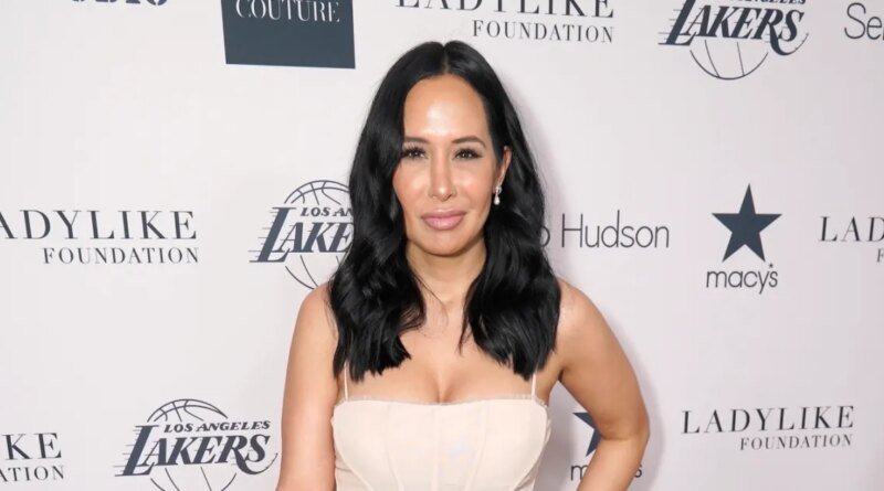 RHOC's Jo De La Rosa Breaks Down While Sharing 'Most Difficult' Fertility Update
