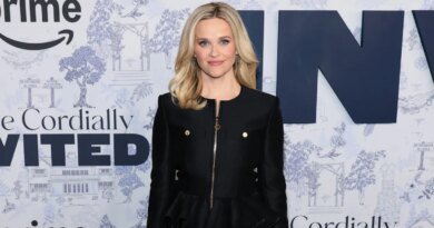 Reese Witherspoon's $20 Secret for Clean, Smooth Hair Revealed!