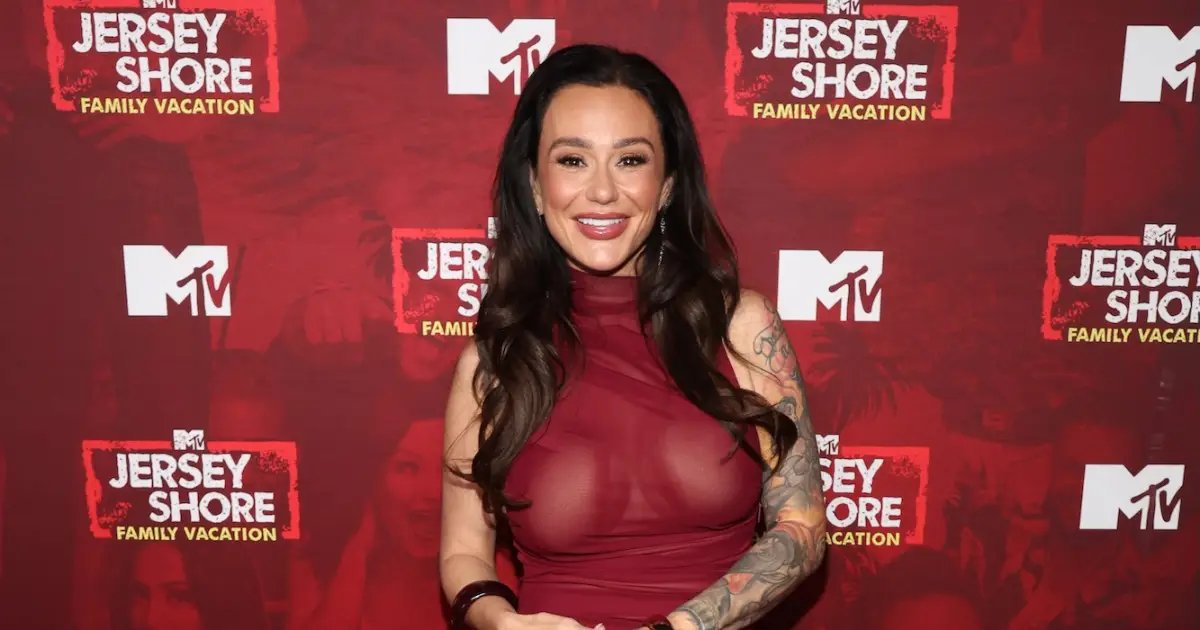 JWoww Responds to Body Shamers Following Swimsuit Photo Release