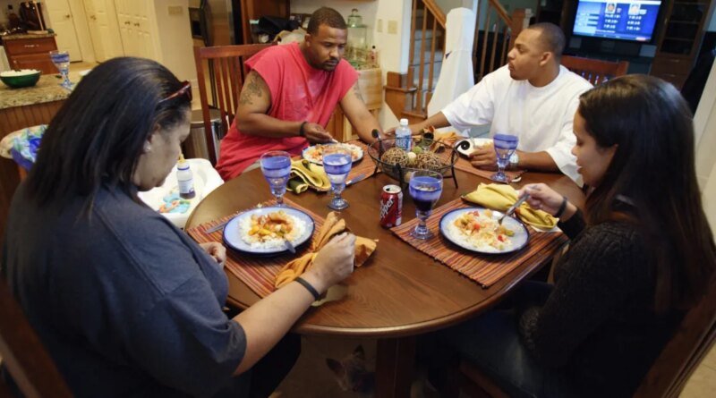 The Top Food Trends Shaping Family Kitchens in 2026