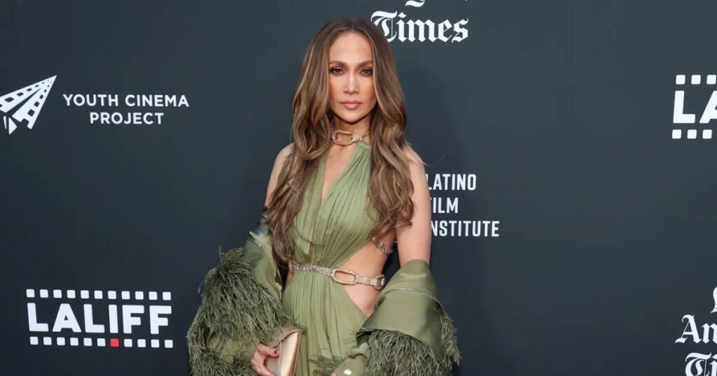 Jennifer Lopez's Affordable White Bikini Style: Under $30 on Amazon!