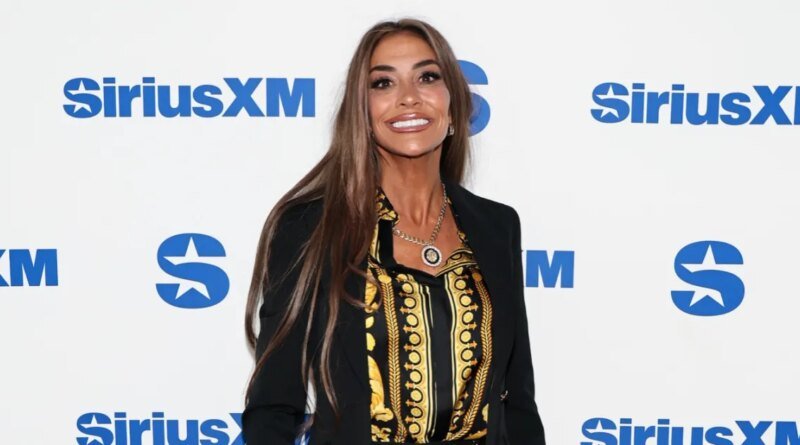 Liz McGraw of RHORI Addresses Exit Rumors Head-On