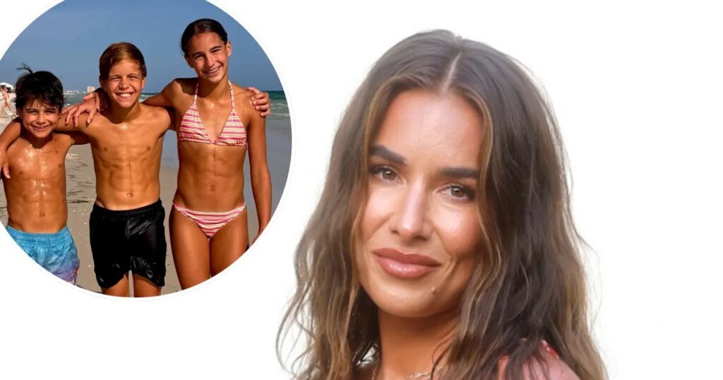 Jessie James Decker's Kids Flaunt Their Abs by the Beach