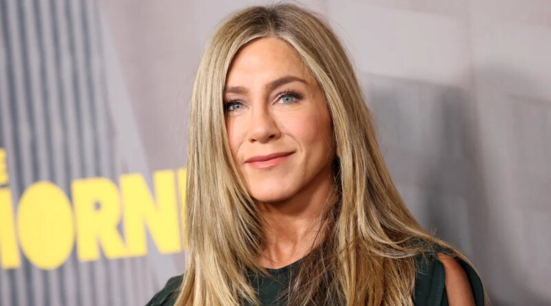 Jennifer Aniston Swears by This 'Weightless' Firming Cream for Wrinkle Control