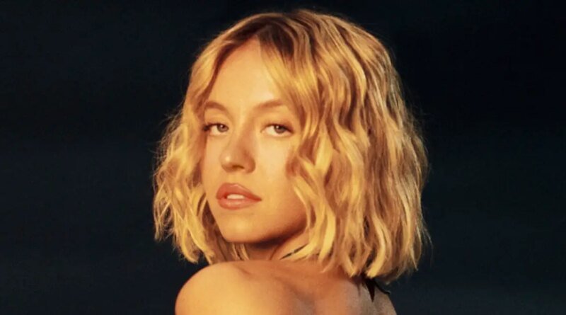Sydney Sweeney Bares Legs in American Eagle's 4th of July Ad