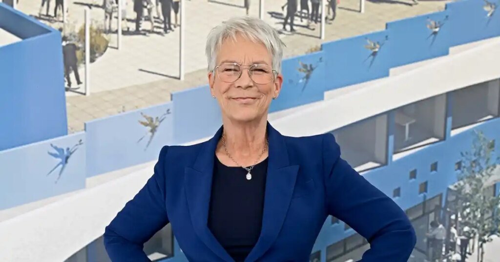 Jamie Lee Curtis Clarifies Controversial Comments About Filming 'New Girl'
